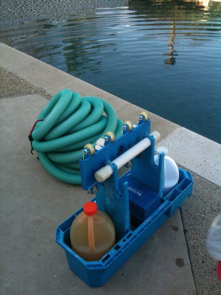 pool cleaning, pool service, pool maintenance